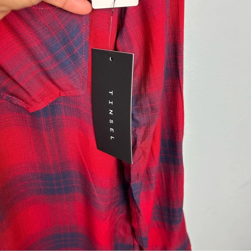 NWT stich fix Tinsel rayon blend plaid long sleeve button down shirt S relaxed
